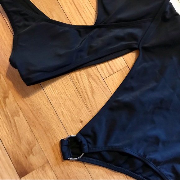 SHEIN Cut-Out Ring Linked One Piece Swimsuit - Picture 3 of 5